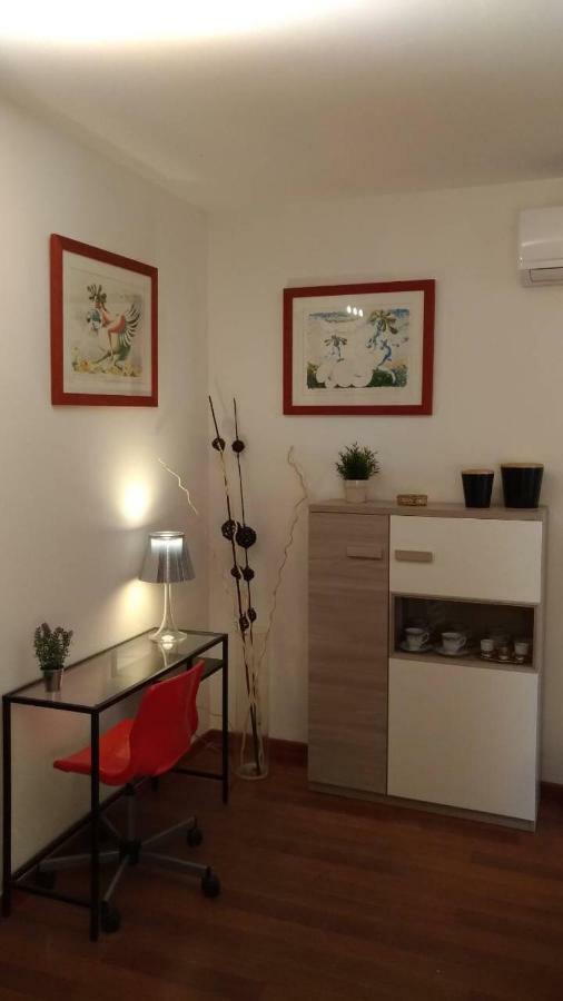 Appartamento A casa di Lori Aeroporto di Catania Fontana Rossa Esterno foto